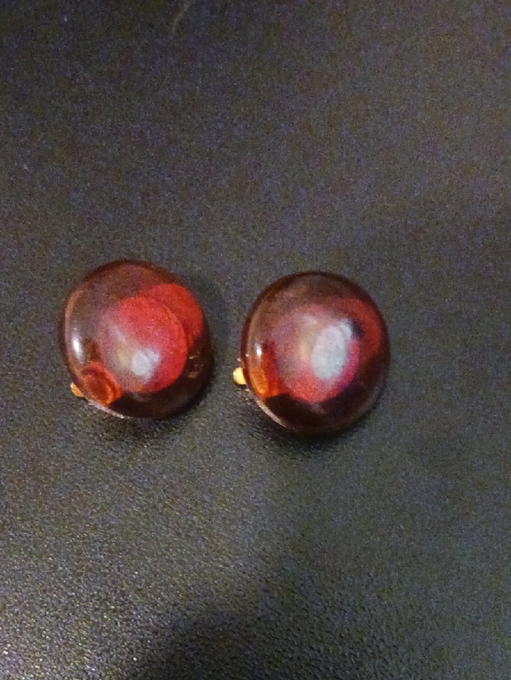 Vintage Small Round Amber Clip-on Earrings.